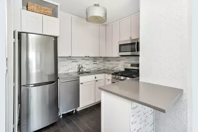 340 E 93rd Street #29I, New York, NY 10128 - Photo 3