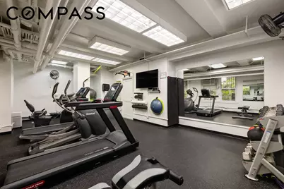 333 E 68th Street #8A, New York City, NY 10065 - Photo 15