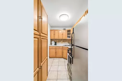 900 W 190th Street #10-E, New York City, NY 10040 - Photo 5
