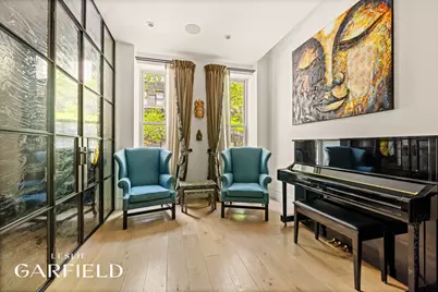 338 E 69th Street, New York, NY 10021 - Photo 3