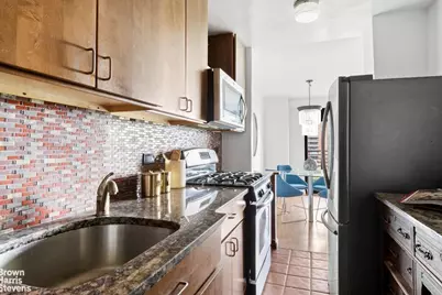 372 Central Park W #11B, New York City, NY 10025 - Photo 7