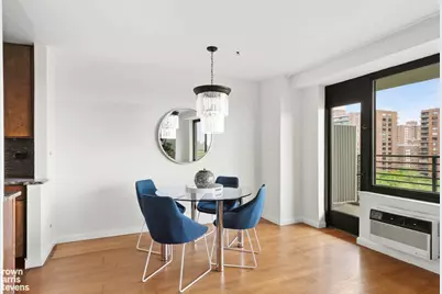 372 Central Park W #11B, New York City, NY 10025 - Photo 3