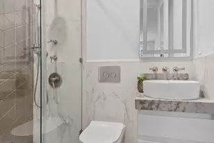 20 Melrose St, New York City, NY 11206 - Photo 9