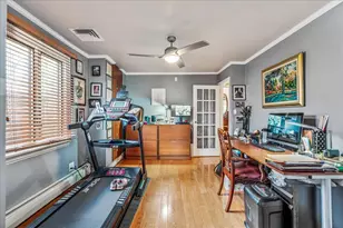 70-36 Kessel St, New York City, NY 11375 - Photo 45