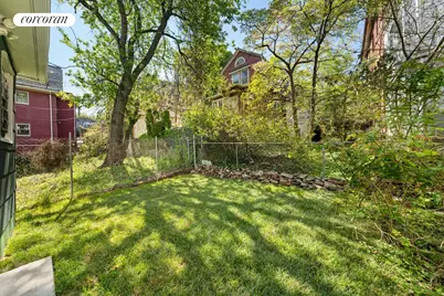 270 Richmond Terrace, New York City, NY 10301 - Photo 9