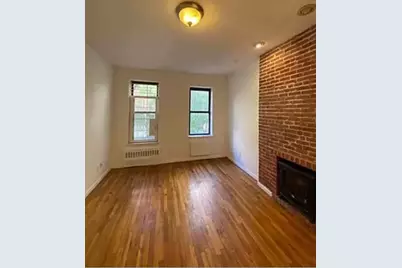 534 E 83rd Street #1B, New York City, NY 10028 - Photo 1