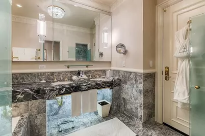 2 E 55th Street #112129, New York City, NY 10022 - Photo 11