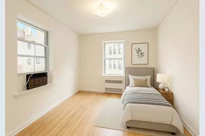915 E 17th Street #302, New York City, NY 11230 - Photo 7