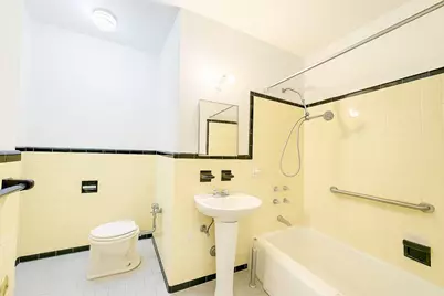 915 E 17th Street #302, Brooklyn, NY 11230 - Photo 11