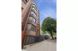 4 W 104th St, New York City, NY 10025 - Photo 7