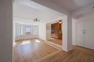920 E 17th St, New York City, NY 11230 - Photo 5