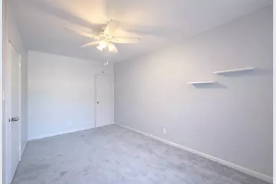 920 E 17th Street #212, Brooklyn, NY 11230 - Photo 9