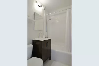 150 E 61st Street #10C, New York City, NY 10065 - Photo 13