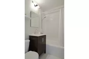150 E 61st St, New York City, NY 10065 - Photo 13