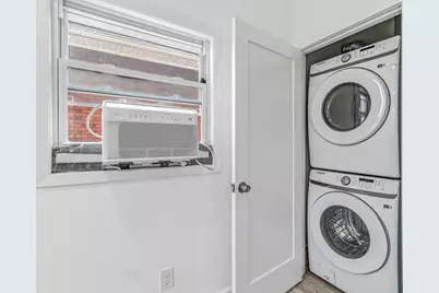 21-52 48th Street, New York City, NY 11105 - Photo 23