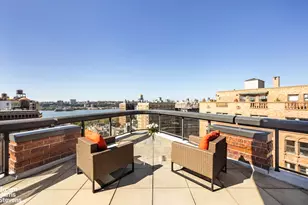 272 W 107th St, New York, NY 10025 - Photo 3