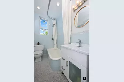 37-33 84th Street #42, New York City, NY 11372 - Photo 11