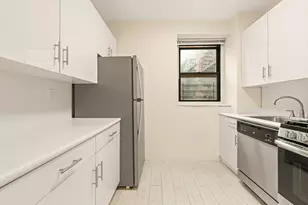 34-21 78th St, New York City, NY 11372 - Photo 7