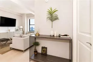 20 West St, New York City, NY 10004 - Photo 3