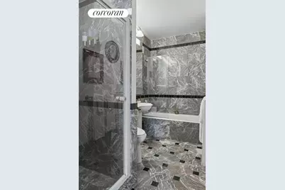 250 E 54th Street #14D, New York, NY 10022 - Photo 5