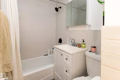 72 Conselyea Street, New York City, NY 11211 - Photo 37