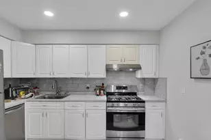 95-92 113th St, New York City, NY 11419 - Photo 3