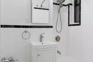 531 E 87th St, New York City, NY 10128 - Photo 9