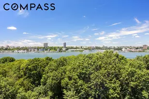190 Riverside Dr, New York City, NY 10024 - Photo 23