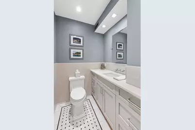 106 Central Park S #14B, New York City, NY 10019 - Photo 5