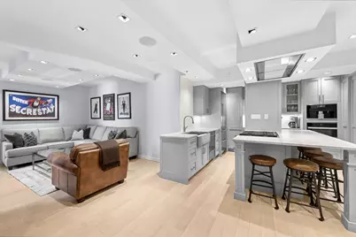 106 Central Park S #14B, New York City, NY 10019 - Photo 3