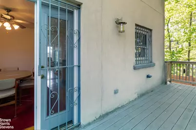 5629 Sylvan Avenue, New York City, NY 10471 - Photo 17