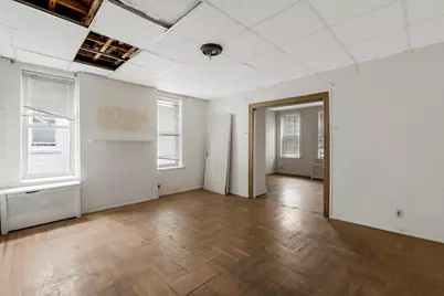 1673 66th Street, New York City, NY 11204 - Photo 3
