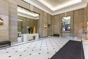 200 E 61st St, New York City, NY 10065 - Photo 9