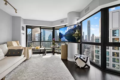 200 E 61st Street #35B, New York, NY 10065 - Photo 1