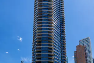 200 E 61st St, New York City, NY 10065 - Photo 9