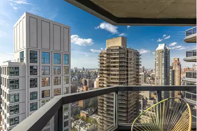 200 E 61st Street #35B, New York City, NY 10065 - Photo 7