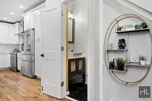 113 Lefferts Ave, New York City, NY 11225 - Photo 7