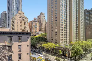245 E 54th St, New York City, NY 10022 - Photo 5