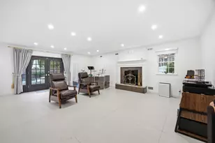 234-11 38th Dr, New York City, NY 11363 - Photo 7