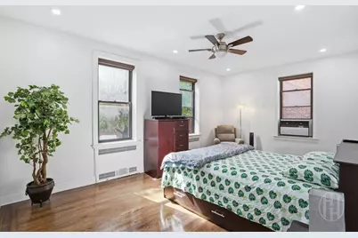 35-45 81st Street #B5, New York City, NY 11372 - Photo 3