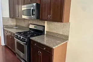 2081 Cruger Ave, New York City, NY 10462 - Photo 5