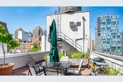 125 E 12th Street #3B, New York City, NY 10003 - Photo 11