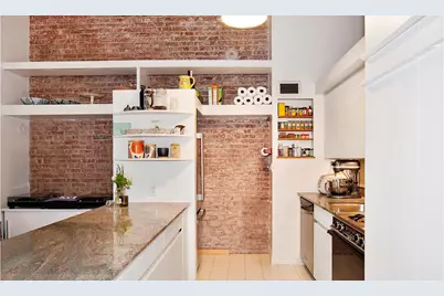 125 E 12th Street #3B, New York, NY 10003 - Photo 5