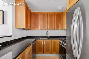 313 W 119th St, New York, NY 10027 - Photo 3