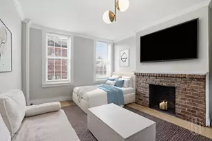 354 W 12th St, New York, NY 10014 - Photo 1
