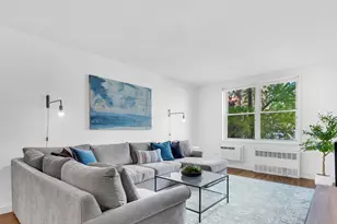 100 W 12th St, New York, NY 10011 - Photo 1