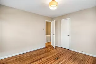 90-43 70th Dr, New York City, NY 11375 - Photo 25