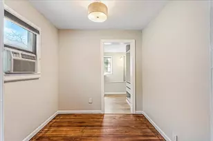 90-43 70th Dr, New York City, NY 11375 - Photo 31