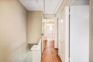 90-43 70th Dr, New York City, NY 11375 - Photo 21