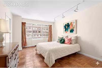77 W 55th Street #16H, New York City, NY 10019 - Photo 3